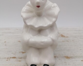 陶芸作家の一点物　陶器製　ピエロ　胸像 ヴィンテージピエロピエロの置物、陶器のピエロ像、座ったピエロの置物