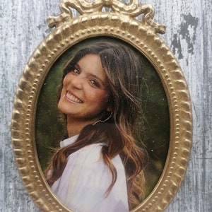 Vintage Brass Oval 4.8"Photo Frames,rare oval frame, Small oval frame for wall, small Brass frame image 6