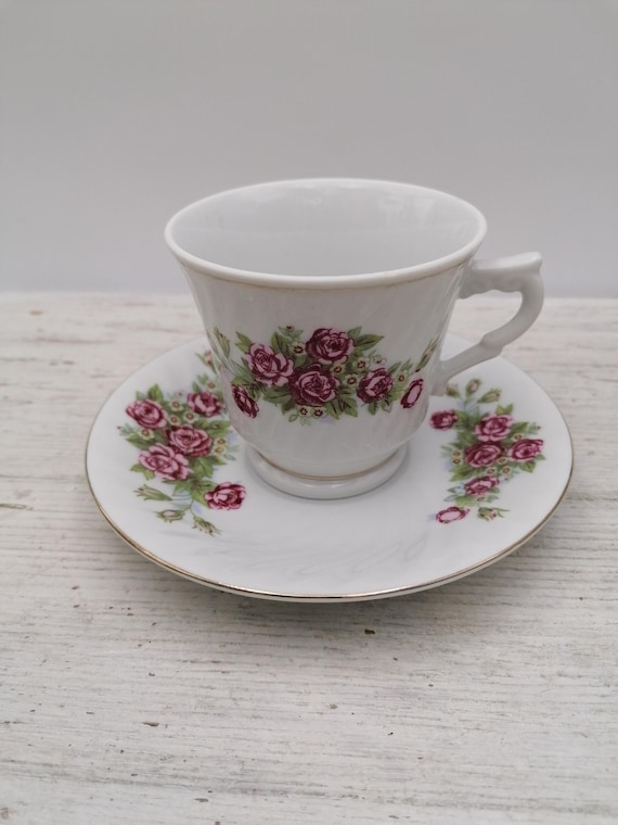 Chinesisches Blumen-Tee-Set, chinesische Porzellan-Tee-Tasse mit Untertasse, Made in China-Tasse, asiatische Porzellan-Tee-Set, Orientalisches Dekor, Wohnkultur