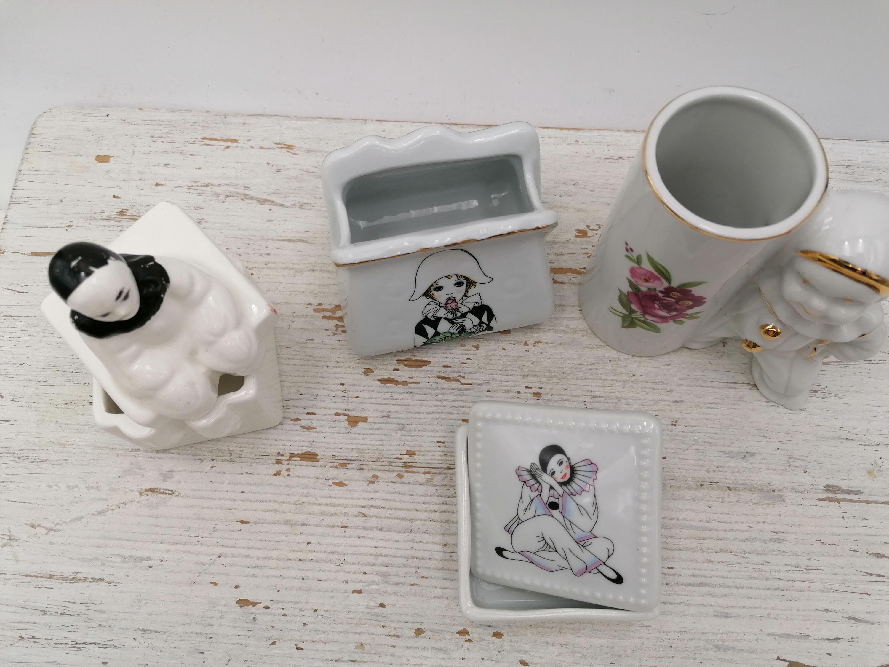 ピエロの絵柄のジュエリーボックス、ピエロの形をしたジュエリー 