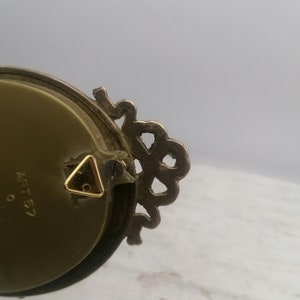 Vintage Brass Oval 4.8"Photo Frames,rare oval frame, Small oval frame for wall, small Brass frame image 2