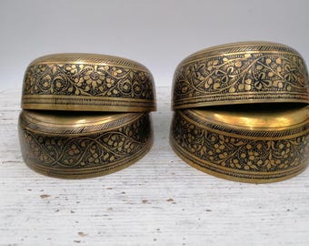 Vintage Brass plate India,Deep Brass Plate, Carved Brass Indian, Carved small bowl, Carved Brass Indian Plate