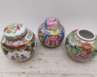手描き花柄の磁器花瓶 ヴィンテージ 日本製 手描き 磁器 花瓶 花柄 ホワイト 高さ7.25インチ