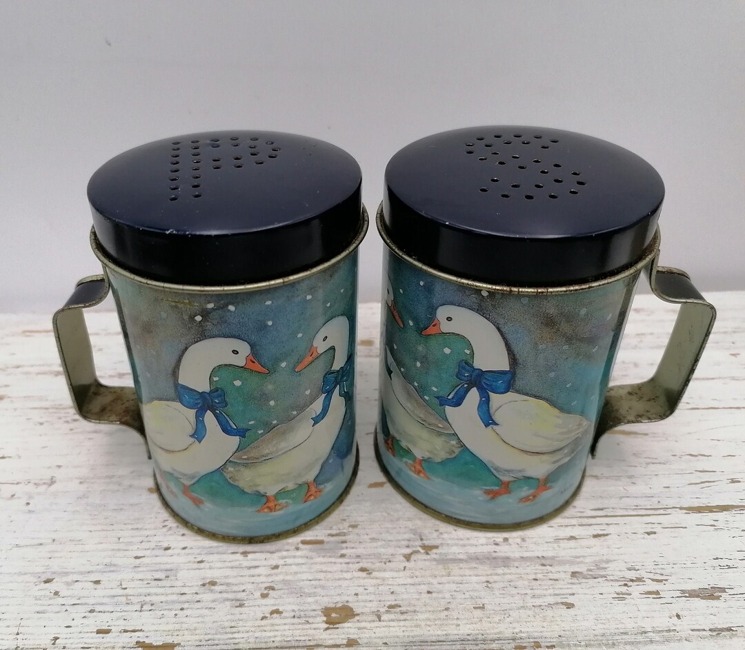 Salt and Pepper Box,goose Decor Box for Salt and Pepper, Metal Glass