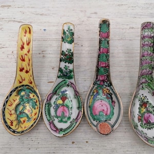 Very Antique small Vintage decorative Porcelain Spoons,Hand Painted Chinese Spoons,Porcelain Chinese Spoons,Oriental Decor Spoons