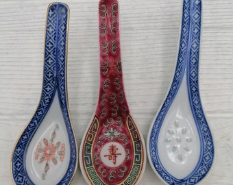 Set of 3 Porcelain Soup Spoons, Hand Painted Noodle Rice Spoons, Blue Porcelain Chinese Spoons,Oriental Porcelain Decor Spoons