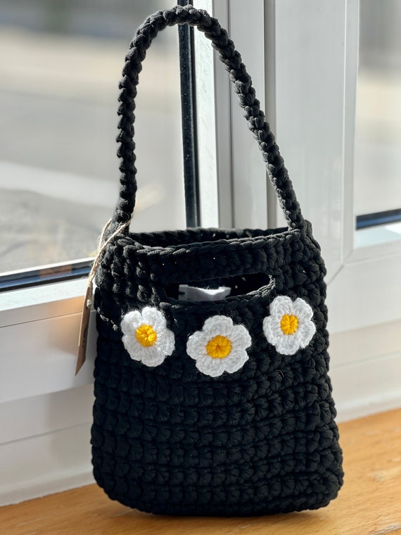 ショルダーバッグ・ポシェット TYPESERVICE Handmade Fringe Knitted Mini Bag Gray Mini Chunky Knit Handbag
