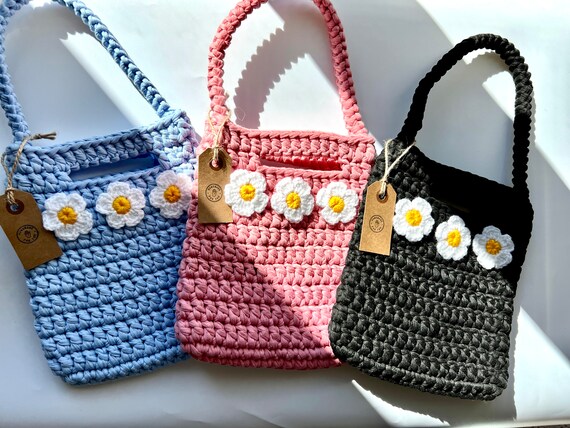 UMBRO■Crochet Mini Tote Bag il_1080xN.5621046338_ogzl.jpg