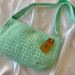 Crochet Baguette Bag, Mini Messenger Bag, Handmade Mini Shoulder Bag, Small Top Handle Bag.