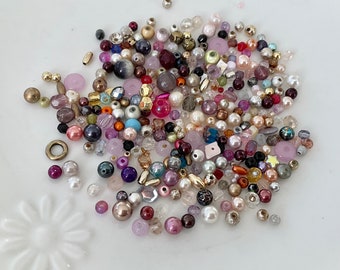 Bead Sweepings, mixed medium size beads, pearls, glass and others, bead soup, for jewellery making, beading projects and crafts