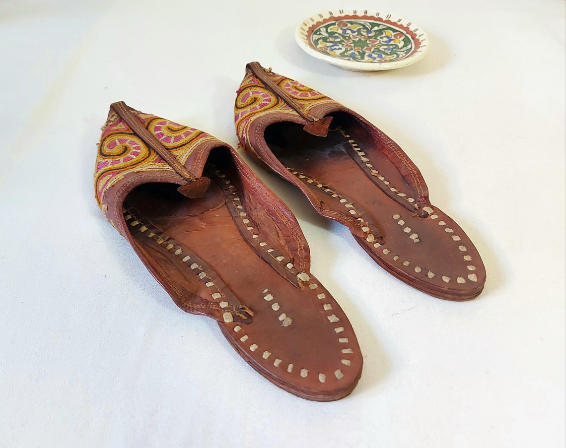 vintage style slippers