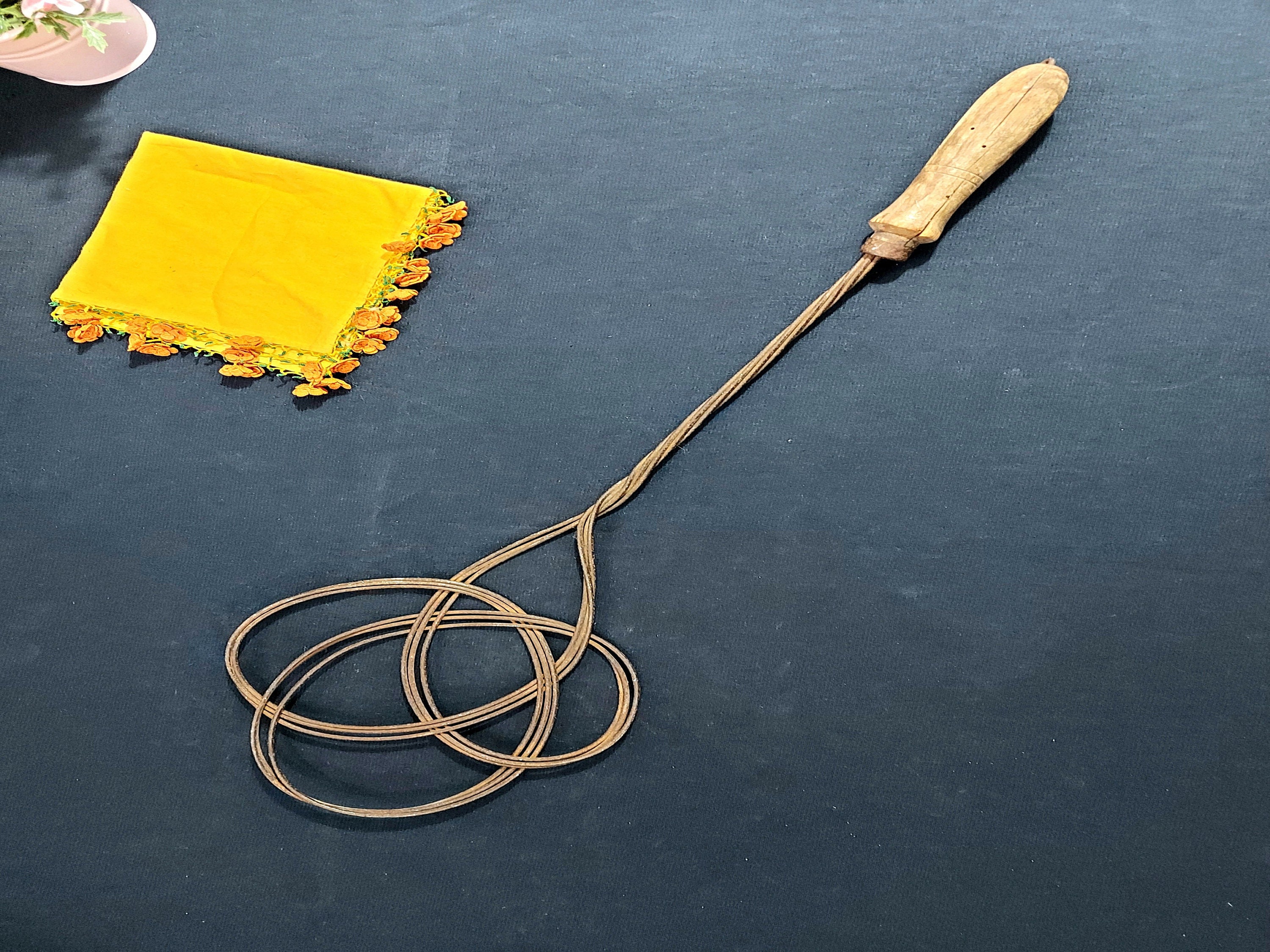 Vintage Carpet Beater Wooden Handle Wire Tapestry Beater Etsy