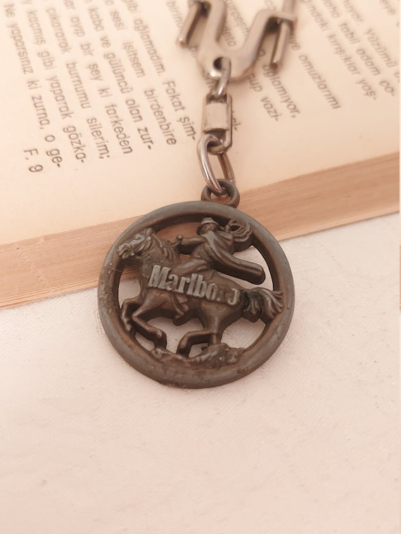 Vntage Metal Marlboro Key Chain, Cowboy Marlboro K