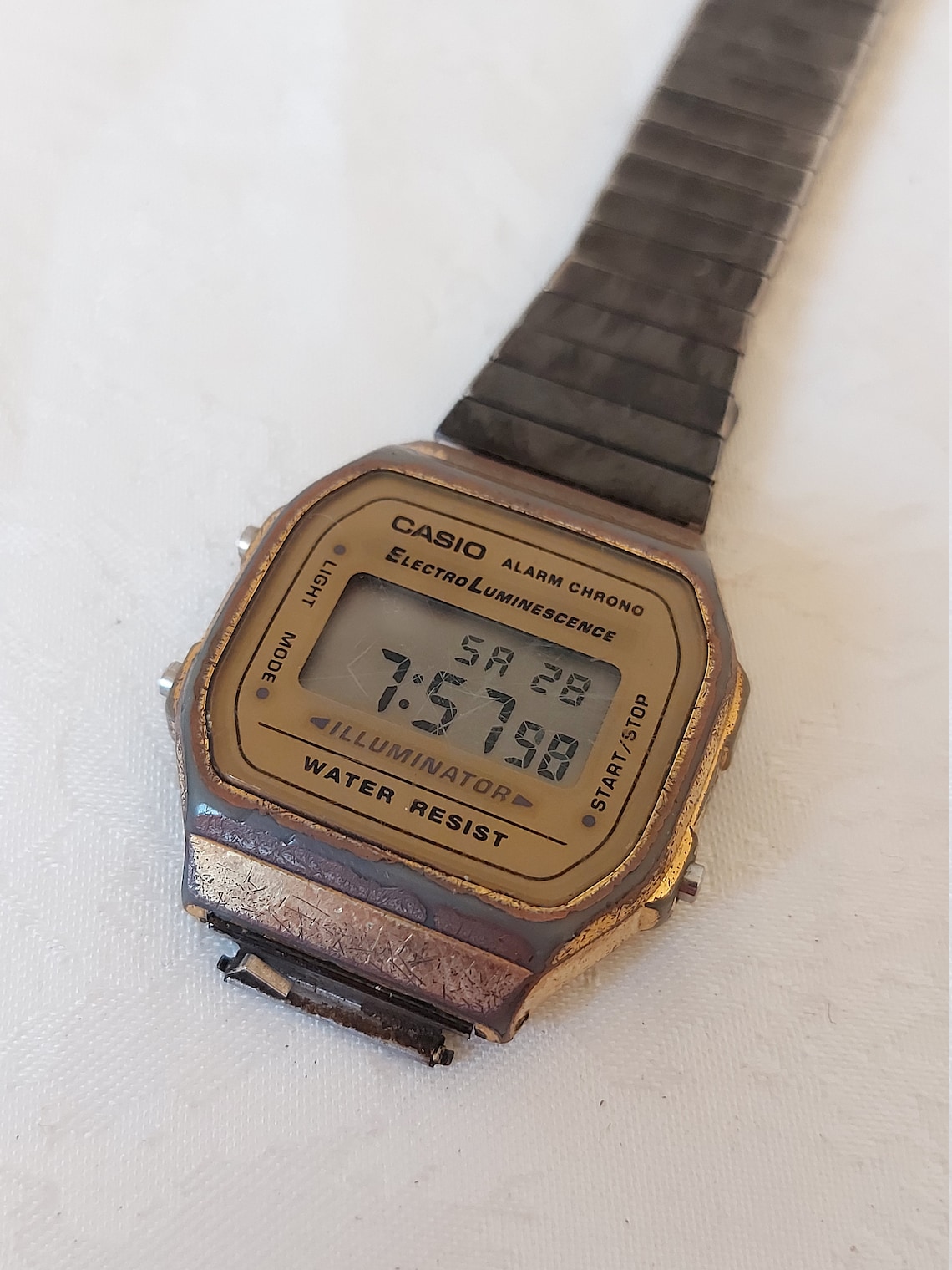 casio illuminator alarm chrono