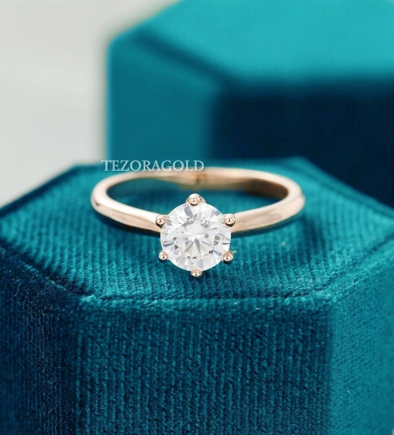 Solitaire Engagement Ring Round Cut 1.10CT Moissanite Etsy