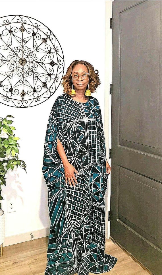 Hand-Dyed Teal Adire Maxi Kaftan, Yoruba Batik Dress, One Size Long Dress, African BuBu, One Size BouBou, Green Maxi Dress, Long Kaftan