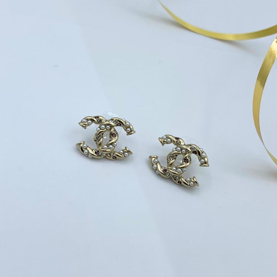 Chanel CC Logo Faux Pearls Stud Earrings - image 2