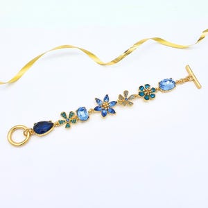 Oscar De La Renta Flower Bracelet