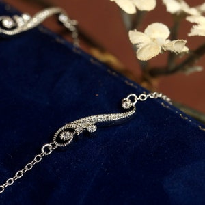 Bracelet Réglable Argenté Style Belle Epoque Avec Perle Et CZ - Jolie Pièce !