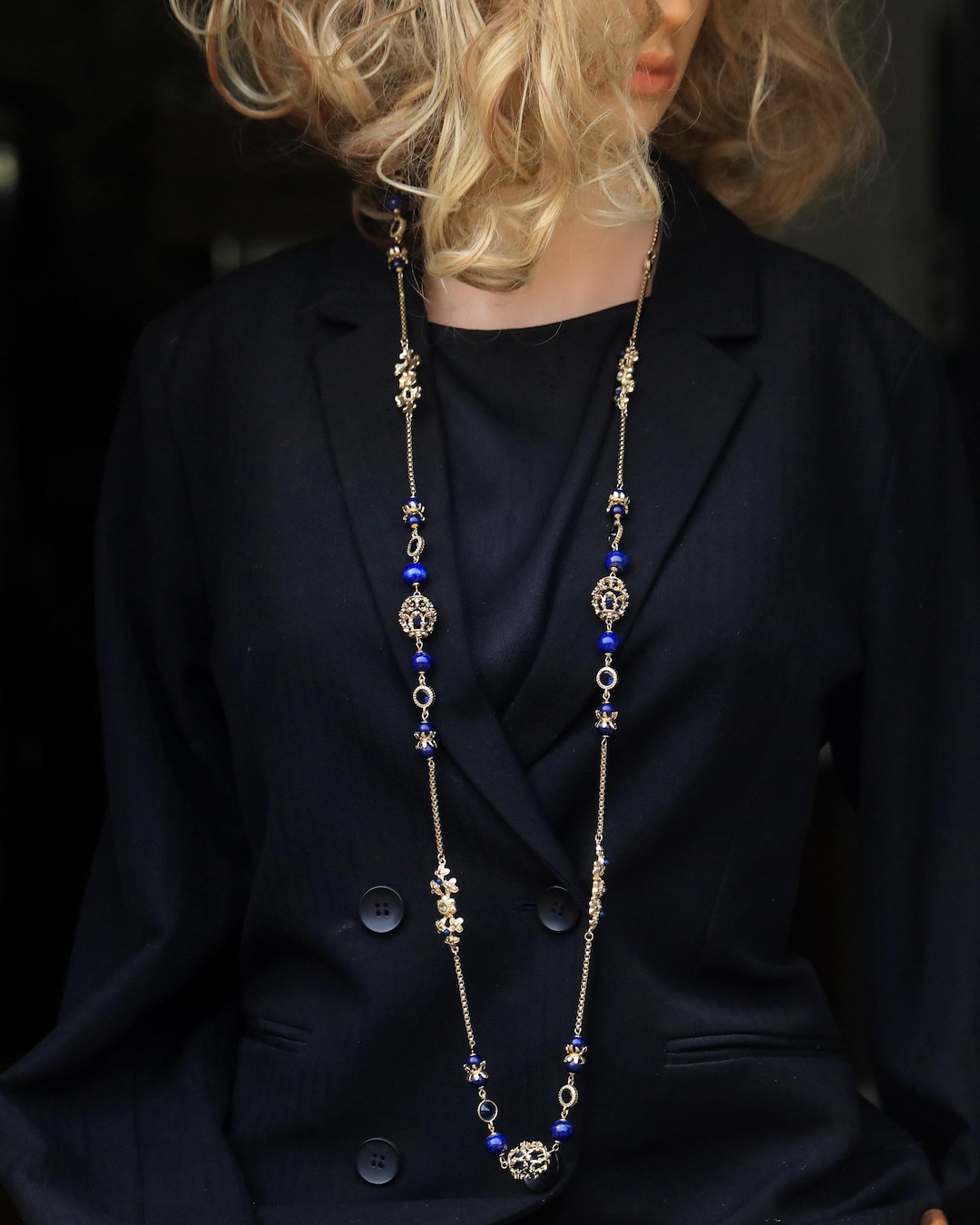 Collier LEONA doré cordon pailleté main image 1