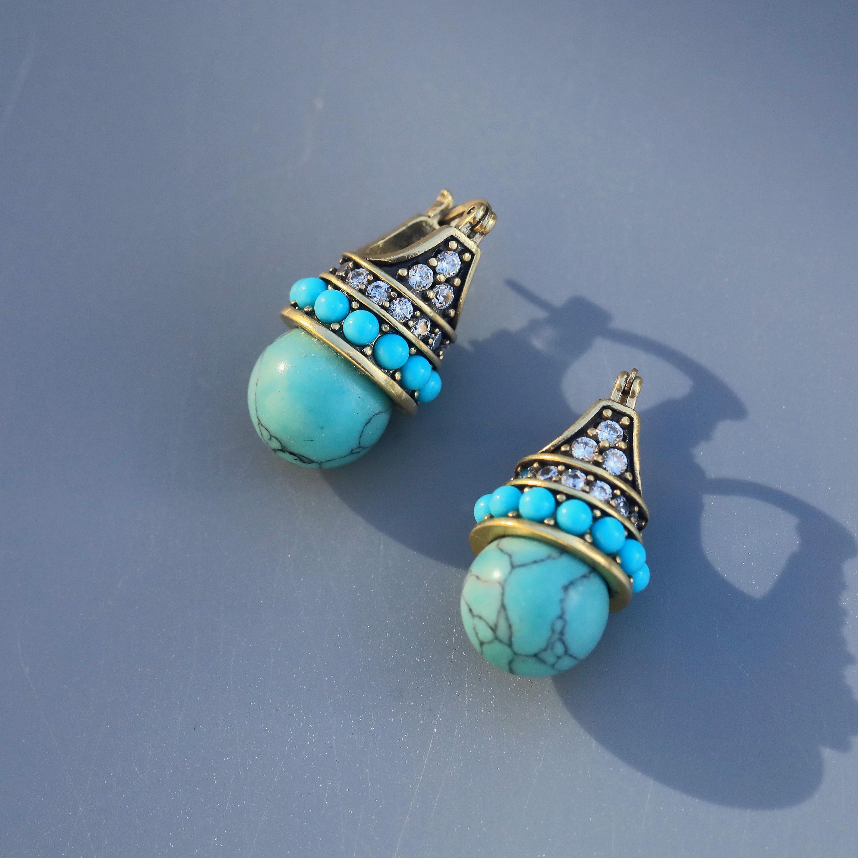 Ancienne Paire De Boucles D'oreilles Plaquées Or - Style Art Déco Perles Vagues - Occasion - France