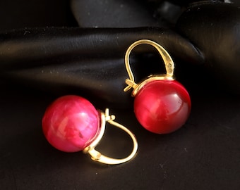 Superbe Boucles d'oreilles Pendantes Art Deco Dormeuses Or Plaqueé Perle oeil de tigre Rose Vif Fuschia 12mm 14mm Estilo Vintage Simple