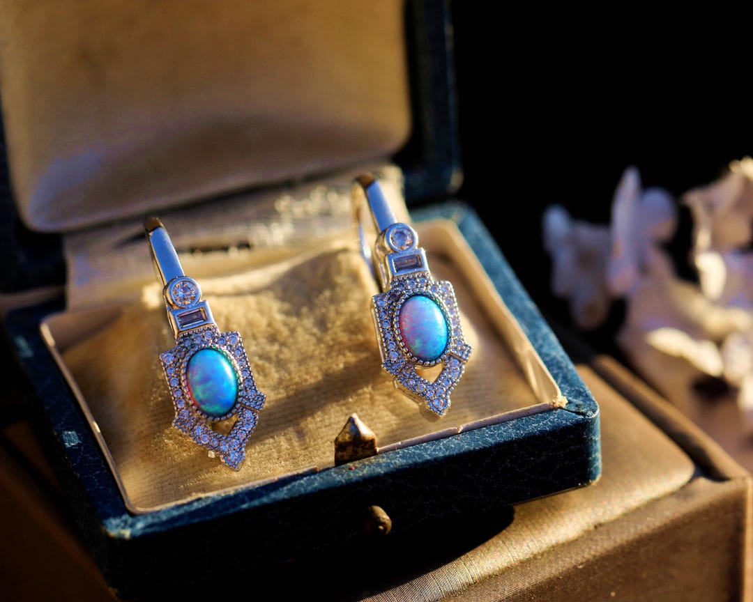 Boucles D'oreilles Chandelier éventail Style Belle Époque - Argenté, Serti De CZ Blanc