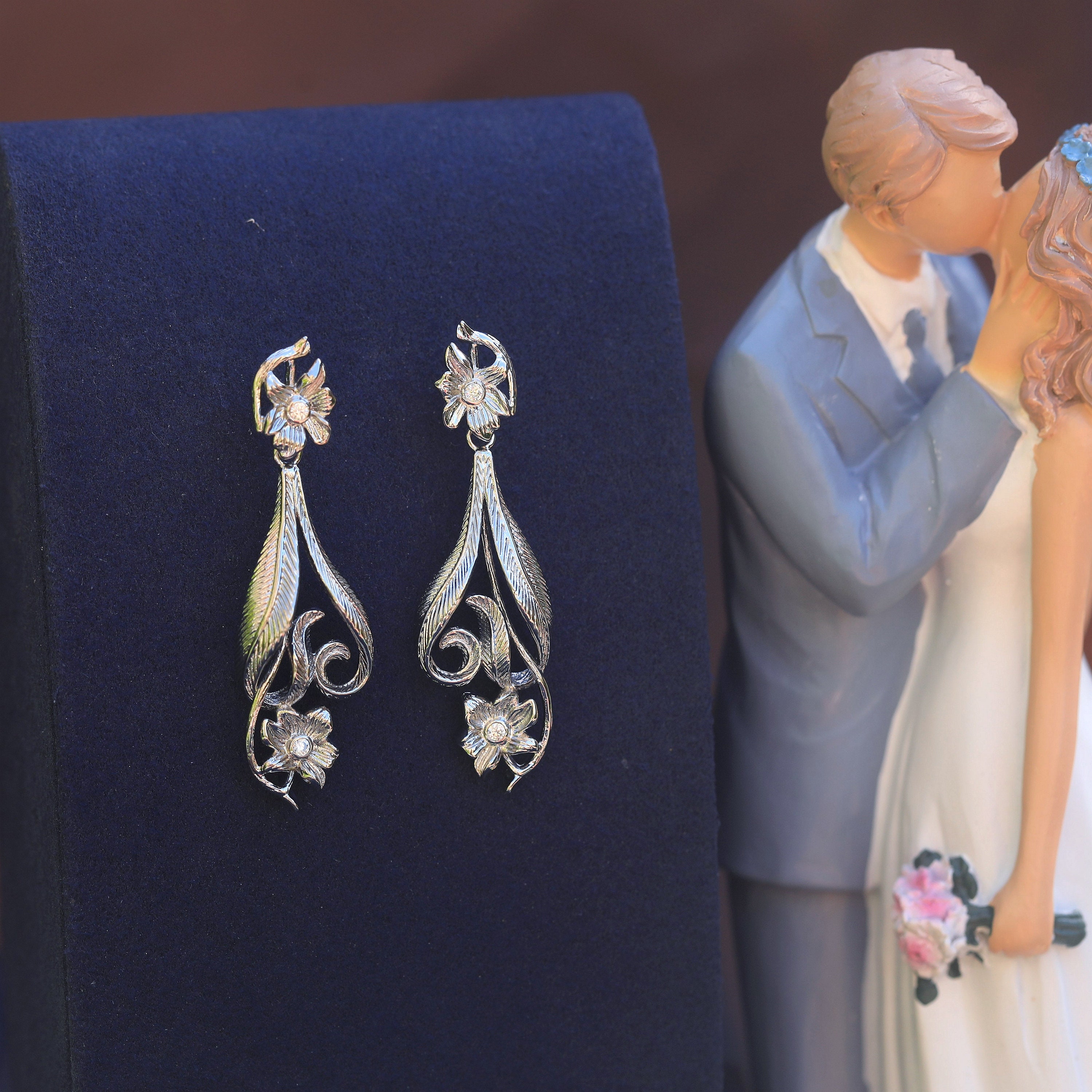 Boucles D'oreilles Clips Art Déco éventail Avec Cristaux CZ Blanc - Non Percées, Création Unique - Neuf Sans Emballage
