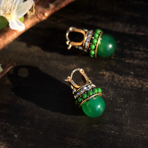 Boucles d'Oreilles Art Déco Dormeuses Lever-back Bateau Doré Perle Agate Vert Mini perle Vert Tribal Vintage Style 1920s Mariage