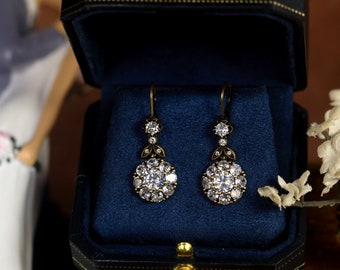 Boucles d'oreilles Belle Epoque Dormeuses Feuille Floral Serti CZ Blanc Stile vintage del 1900 Mariage Légère Plaqué o Rhodié Vieilli