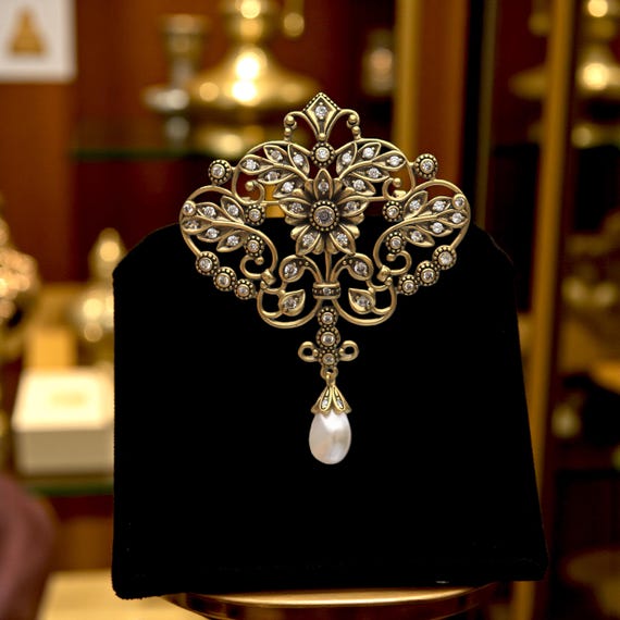 Broche Ancienne Strass Doré Pendante Style Art Déco Vintage – État Très Bon