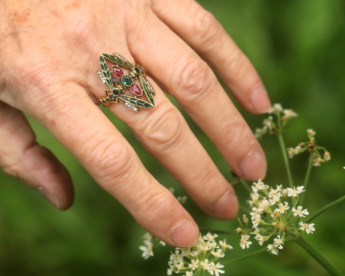 Bague Réglable Art Nouveau Libellule - Émail Violet, CZ Vert - Doré Antique - Neuf Sans Emballage
