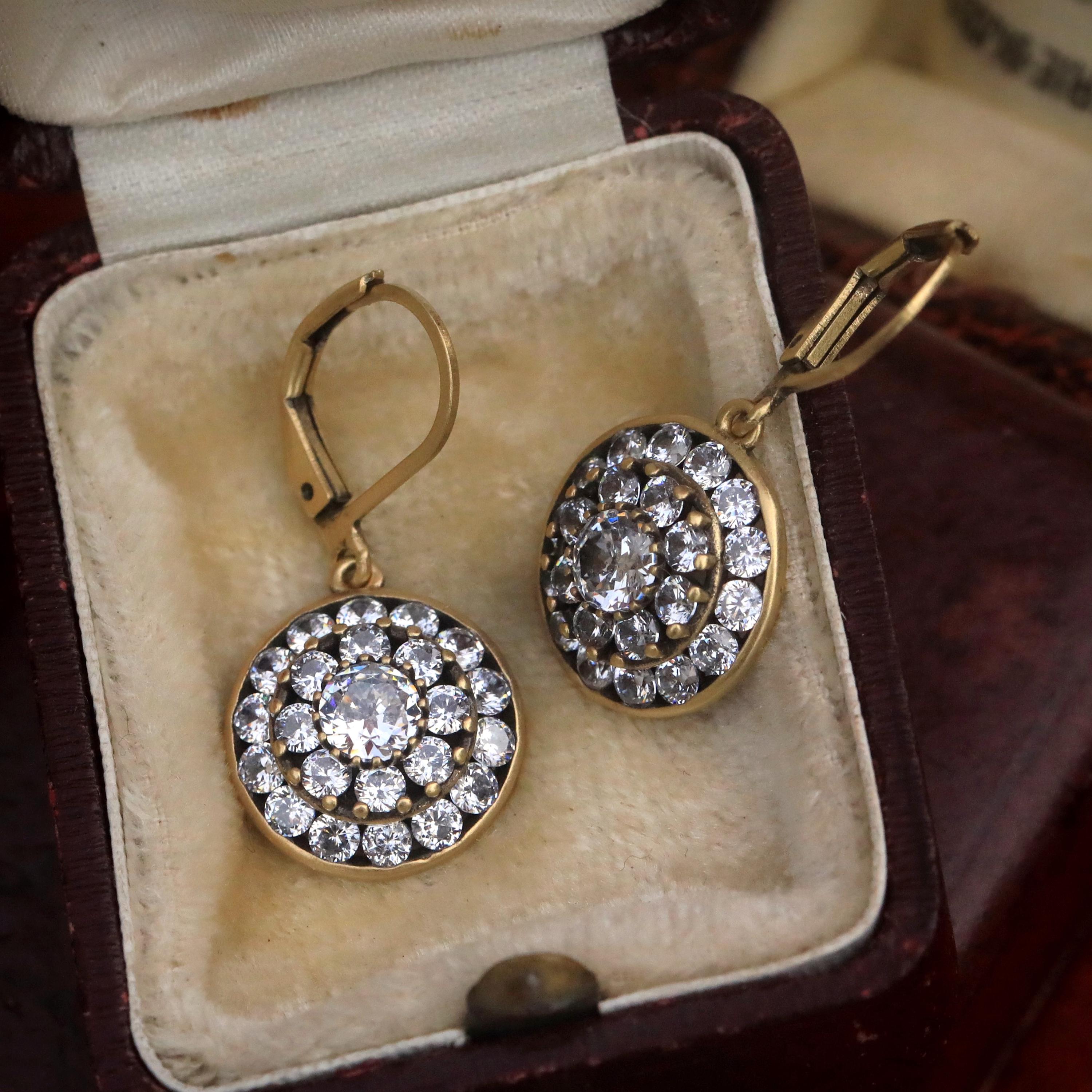 Boucles d'oreilles dormeuses de 11mm - Or rose 10K. Color: rose | Doucet Latendresse