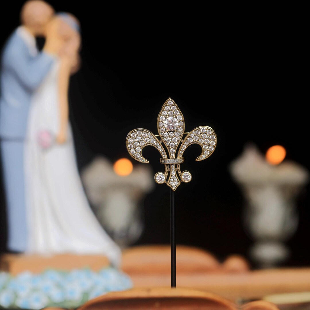 Broche Floral Belle Epoque - Lys Sertis De CZ Vert - Plaqué Or - Modèle SC22