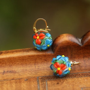 Boucles d'oreilles Dormeuses Perle en Verre Fait Główny styl Murano Kwiatowy Arc-en-Ciel Bleu Rouge Vert Mariage Styl Vintage Plaqué lub 14K