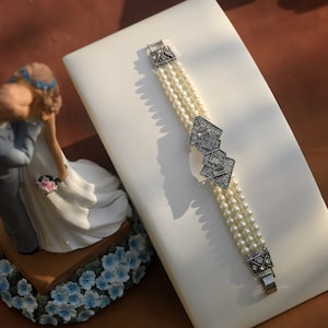 Pulsera Art Déco Chaîne Trois Rangs Pavé Strass Estilo Vintage Años 20 Petites Fausses Perles Blanches Mariage