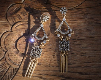 Boucles d'oreilles Art Déco Clous Doré Lámpara de araña larga Filigrana Borla floral Pointu Conique Cristal Estilo vintage Años 20 Mariage