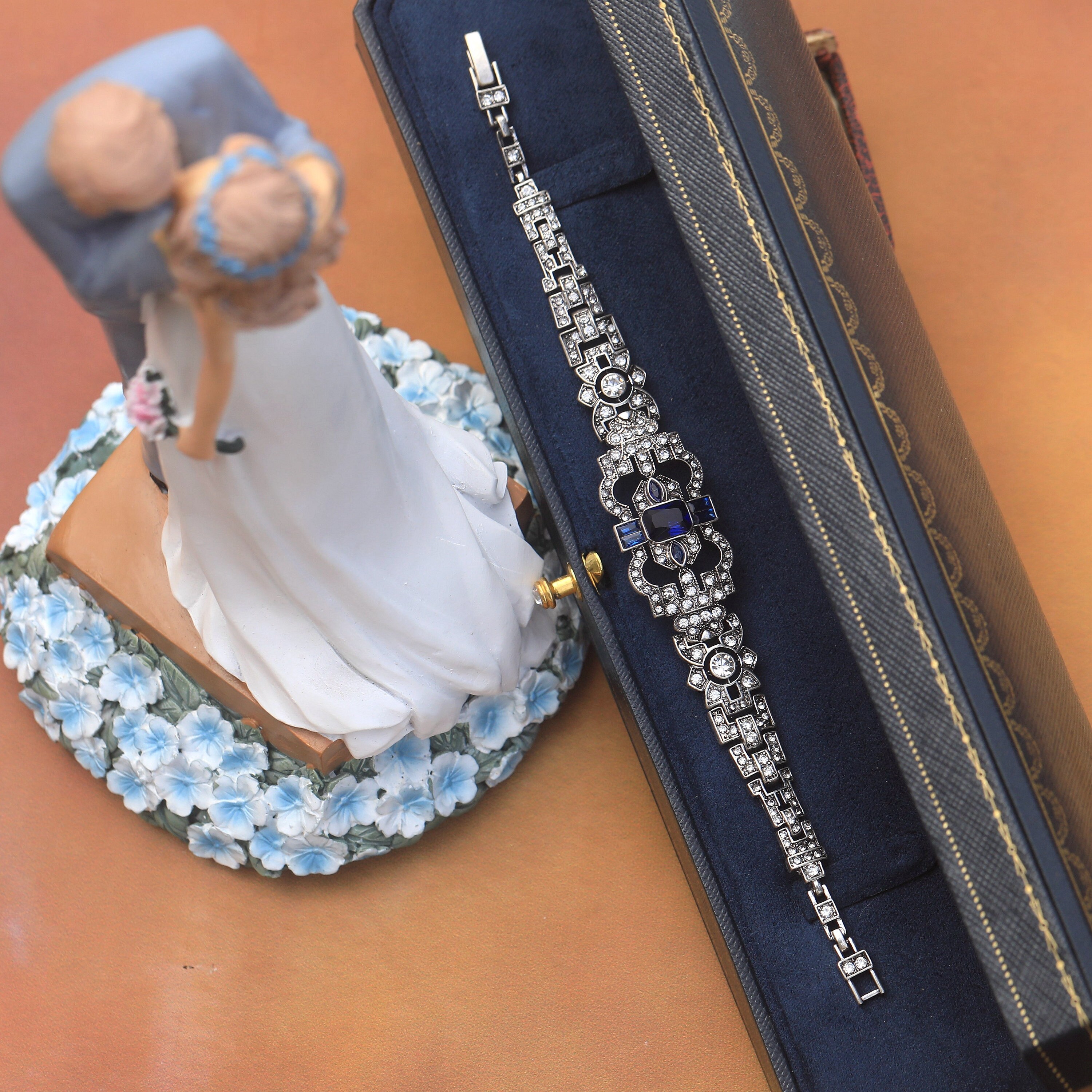 Bracelet Art Déco Argenté à Strass Blanc Et Bleu – Style Great Gatsby, Fait Main