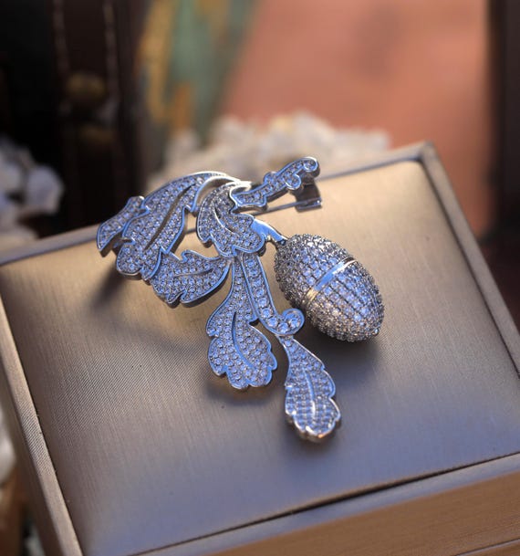 Broche camée bleue et argentée | Ma Cabane Vintage