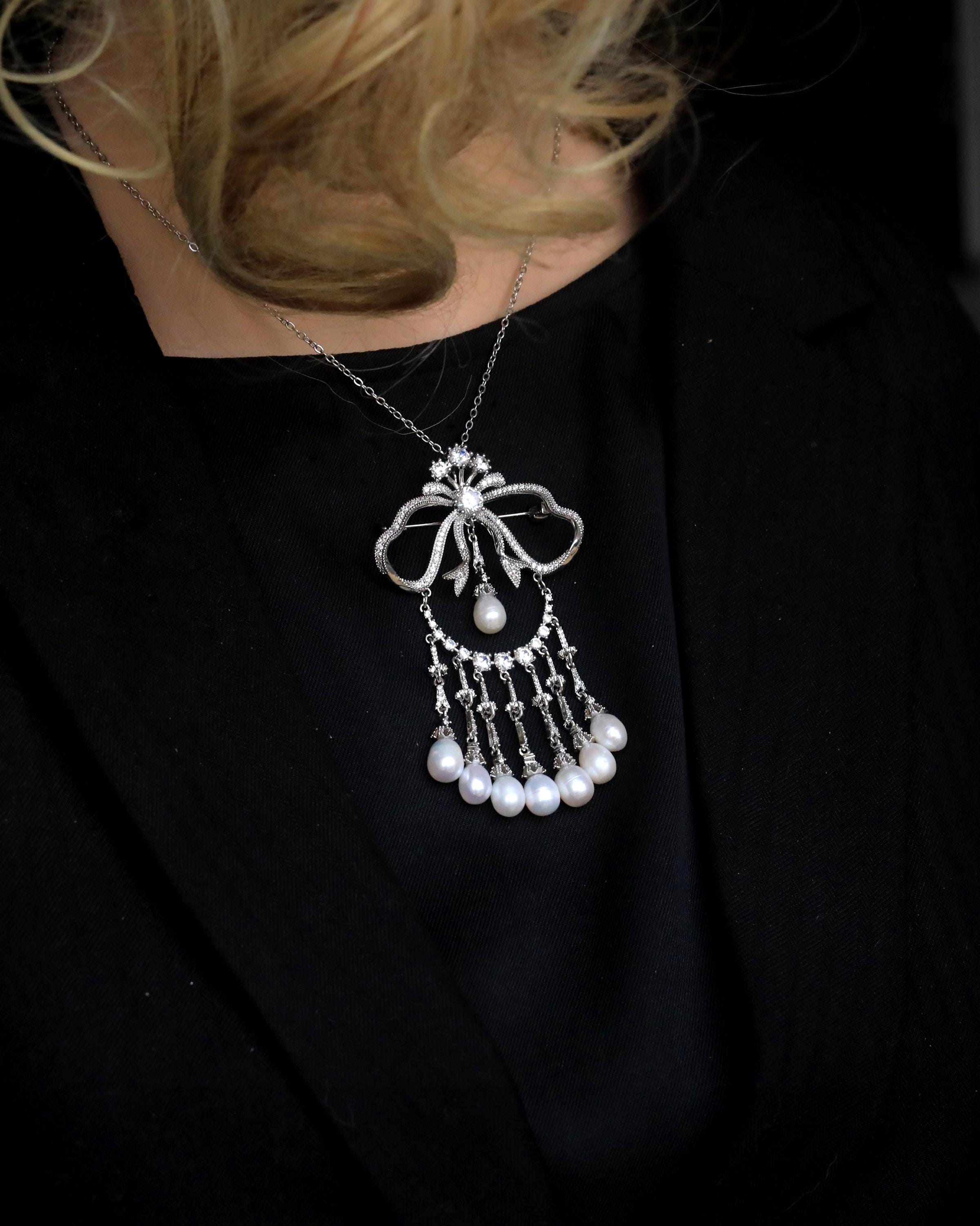 Collier Court Double Rang BULATTI – Laiton Poli Et Cristal – Style Vintage – Occasion