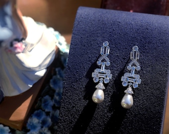 Boucles D'oreilles Clous Vintage Ton Argent Avec Fausse Perle - Occasion