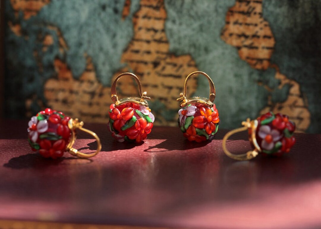 Boucles D'oreilles Dormeuses En Verre De Murano – Rose Et Vert – Faites En France Par Le Bijou Français – Métal Argenté