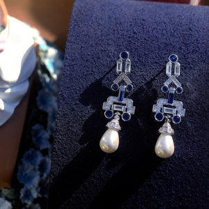 Boucles d&#39;Oreilles Clous CLIP on Non Percée Art Déco Argenté CZ Bleu Saphir Fausse Perle Goutte Mariage Vintage Style 1920 Great Gatsby