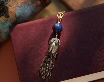 Super Collier Pendentif Long 90cm Doré Perle de Lapis Lazuli Bleu 16mm Pétale Tulipe Métallique Pompon vintage Style Plaqué 14K