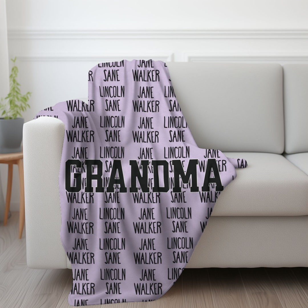 Personalized Grandma Quilt/Fleece Blanket - I Love Being A Grandma - R5OIKQ