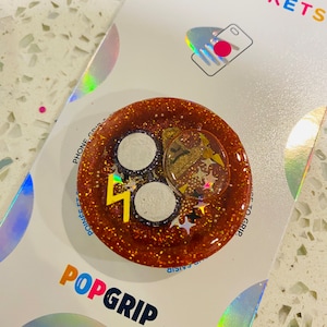 Wizard Inspired Shaker Phone Grip