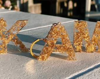 Gold Flakes Letter/Number Keychain | Gold Keychain | School Backpack Charm | Mother's Day Gift | Bridesmaid Gift | Birthday Gift