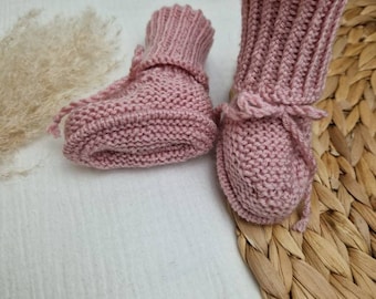 Zapatitos de punto para bebé, patucos sencillos hechos a mano para bebés recién nacidos