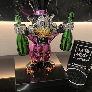 Sculpture Custom Pink Scrooge McDuck (Black Base) pop art gold statue alec monopoly inspired luxury decor cool home item