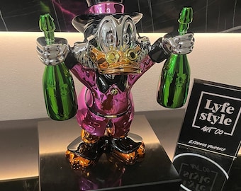 Sculpture Custom Pink Scrooge McDuck (Black Base) pop art gold statue alec monopoly inspired luxury decor cool home item